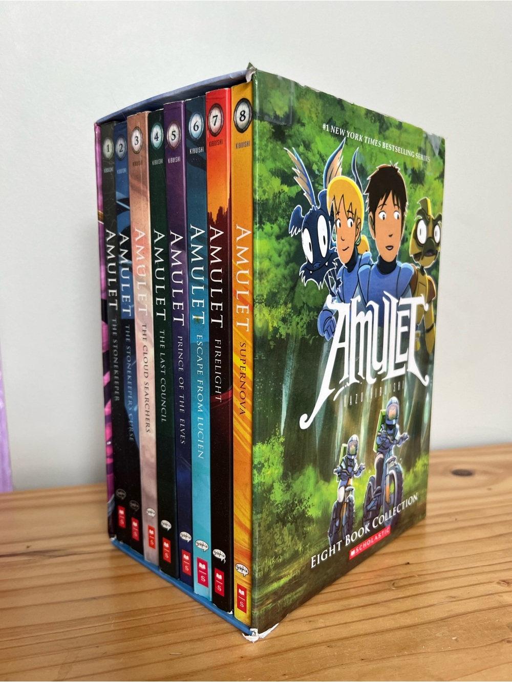 Amulet 8-Book Collection Box Set - Graphic Novels by Kazu Kibuishi